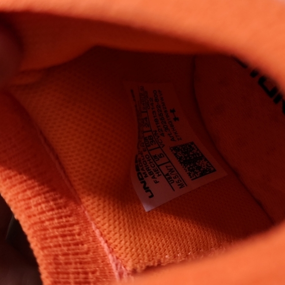 Under Armour HOVR Phantom 3 Trainer Running Athletic Shoes in Panic Orange - Picture 9 of 11